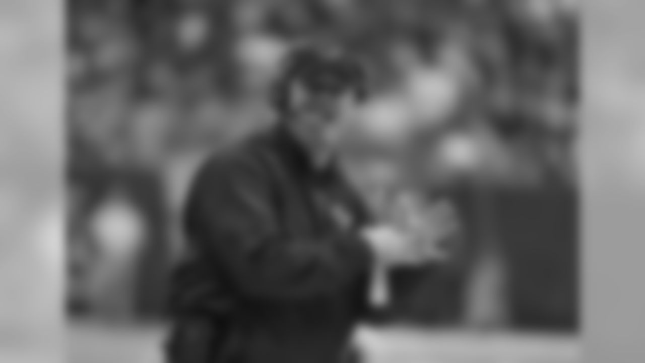 O'Brien is 21-15 since taking over the head coaching job for Houston and began his job in 2014, the same season as Mike Zimmer took over the Vikings.