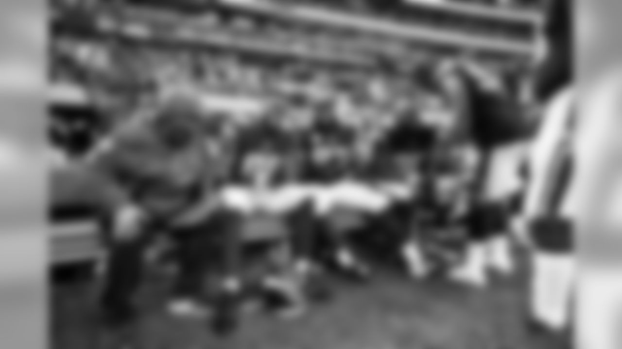 2018_1104_Lions_Home_0899
