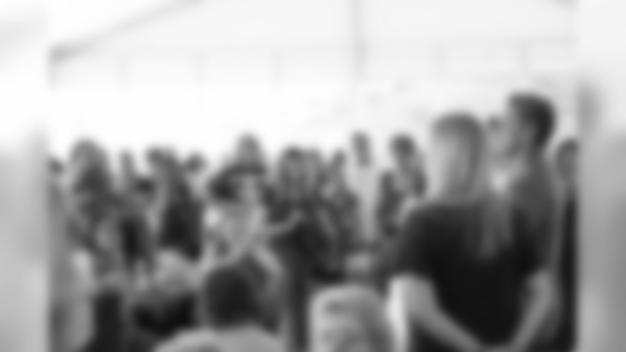 2018_0814_Event_VikingsWomenVIPTent_0020