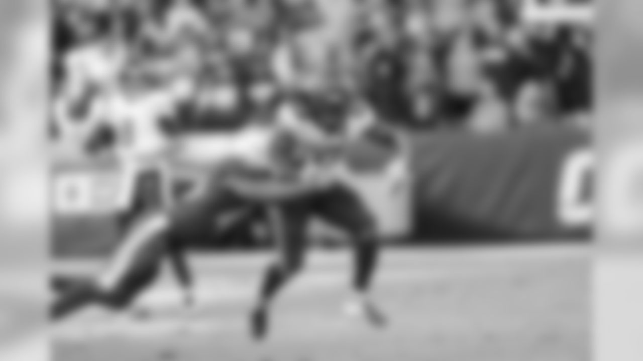 Chargers-323