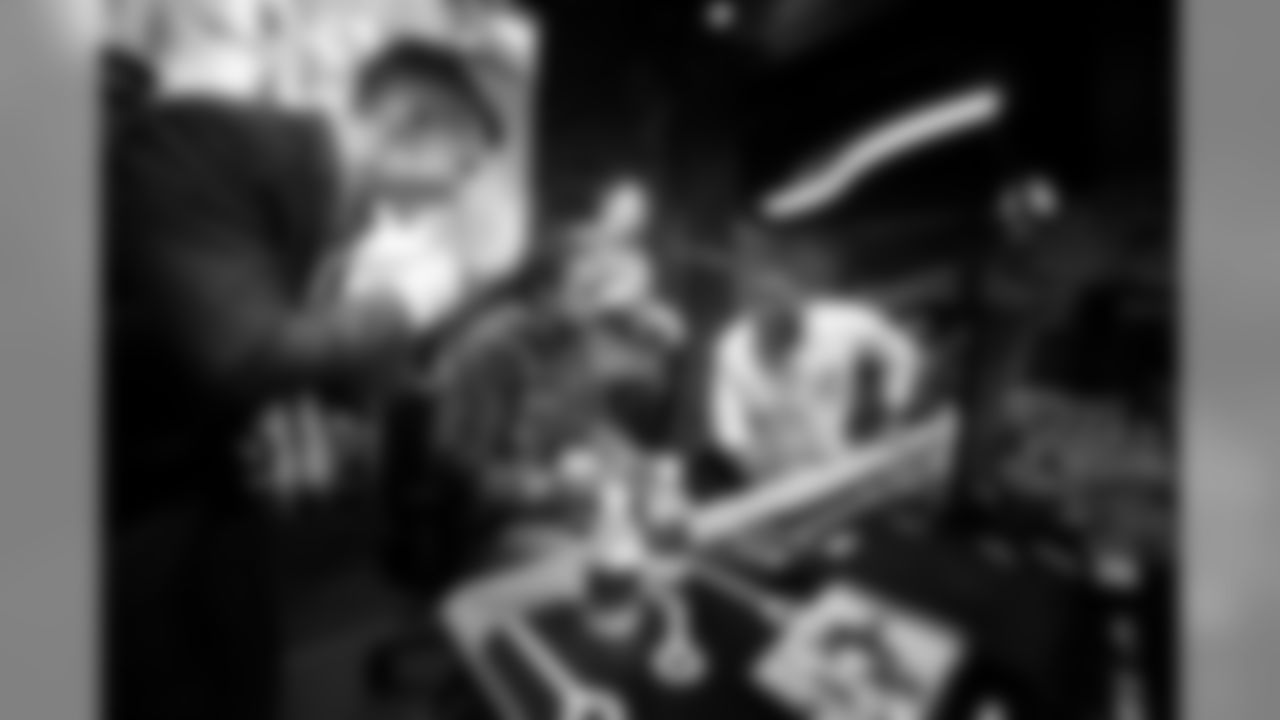 2019-02-15 Vikings pics - Player Up eSports Tournament-Mystic Lake Casino-Darin Kamnetz-173