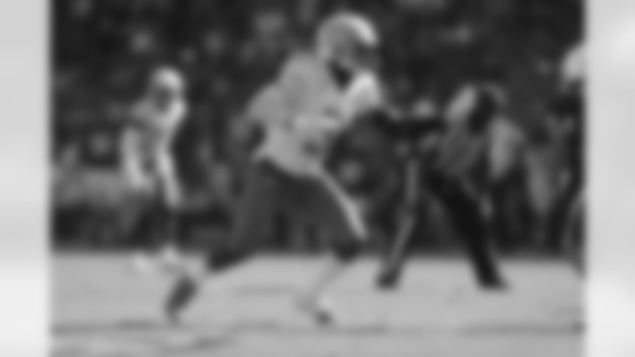Edge rusher Kayvon Thibodeaux, Oregon