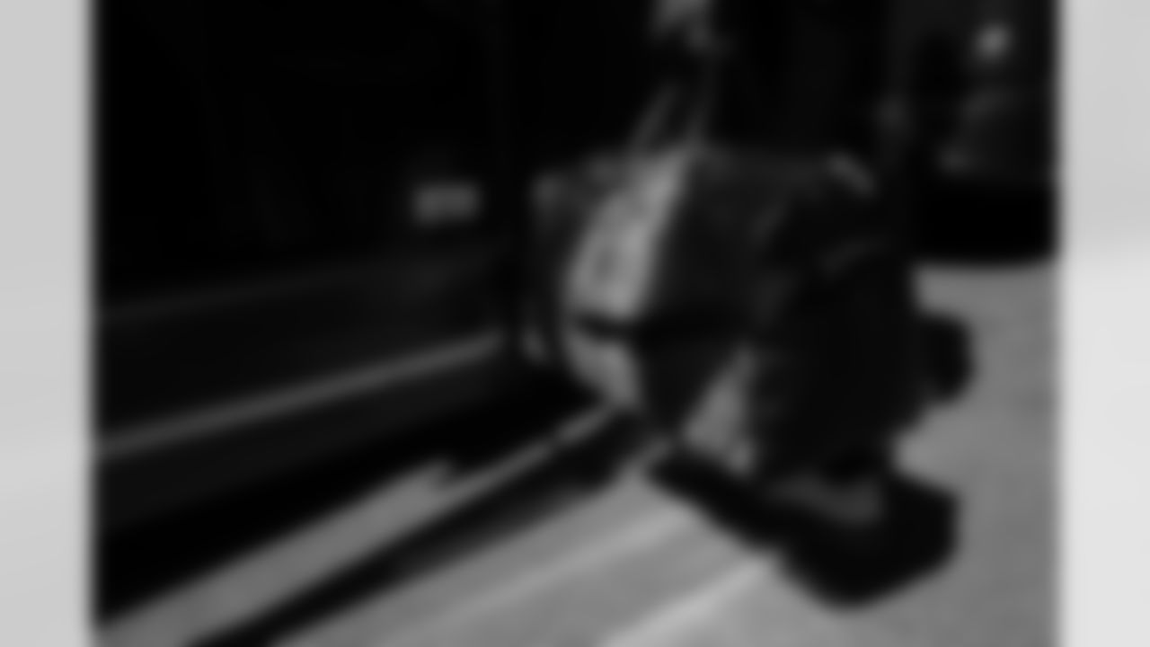 L1660800