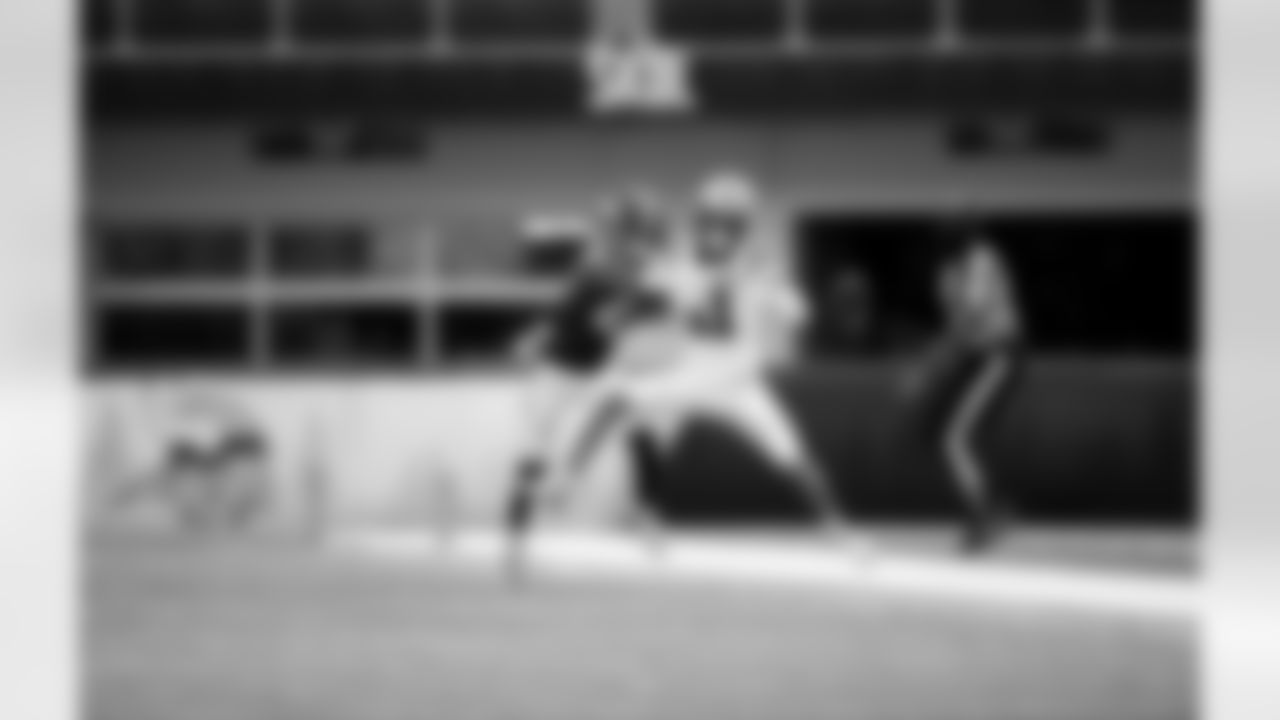 2020_1129_Panthers_Home_TTL_0063