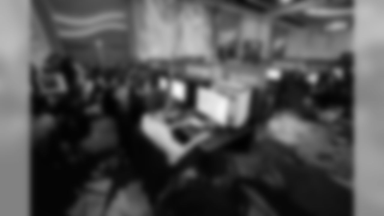 2019-02-15 Vikings pics - Player Up eSports Tournament-Mystic Lake Casino-Darin Kamnetz-170