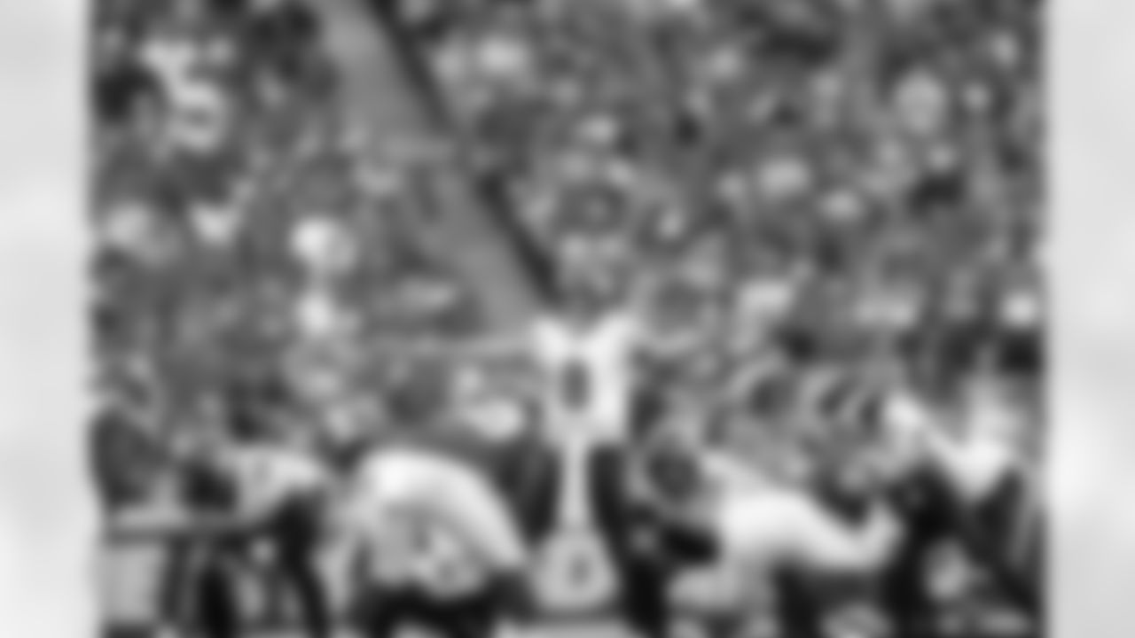 0827_Away-2-14
