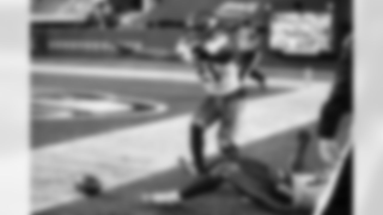2020_1011_Seahawks_Away_TTL_0140