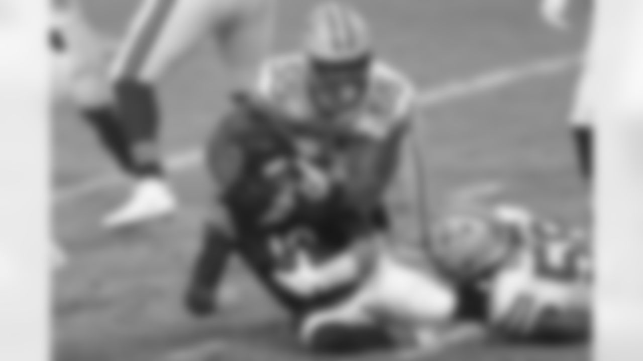 OLB Za'Darius Smith