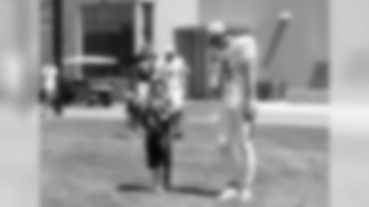 2019_0801_TrainingCamp_HelmetHike_0033