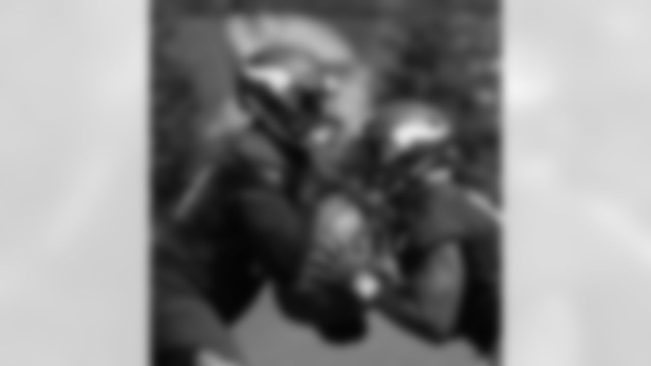 AK2_8370