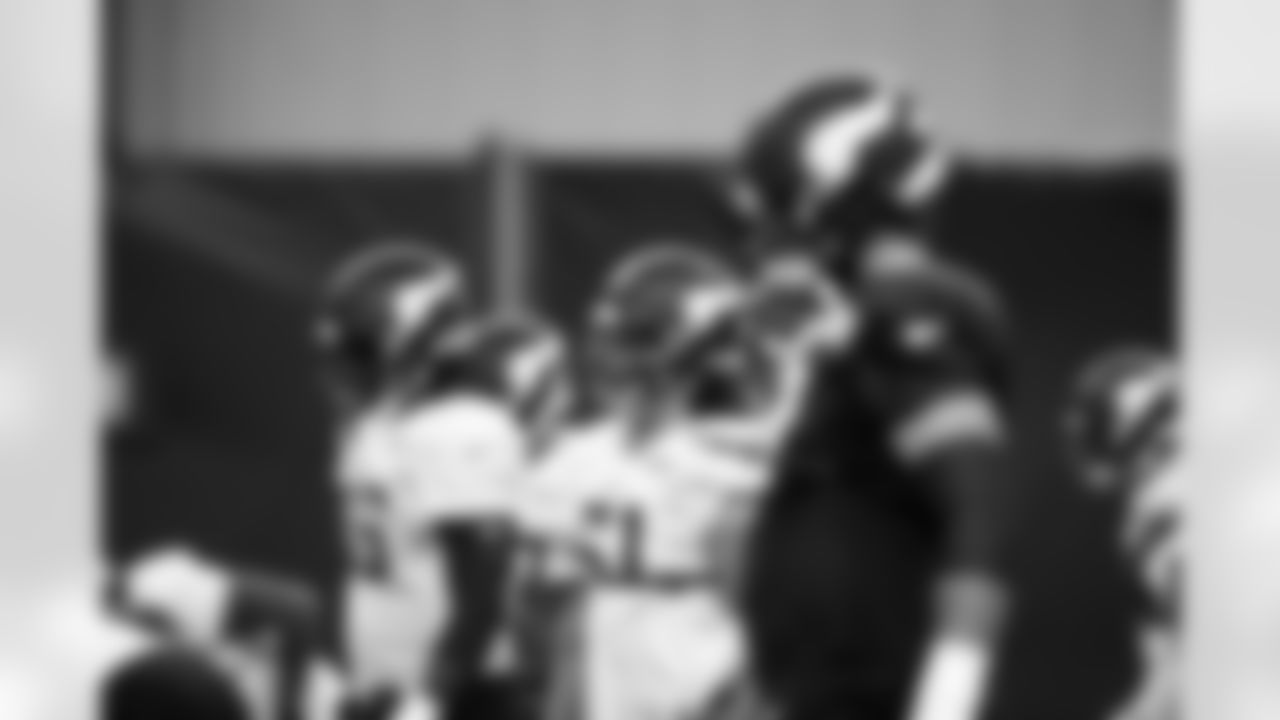 1216_VikingsPractice_12