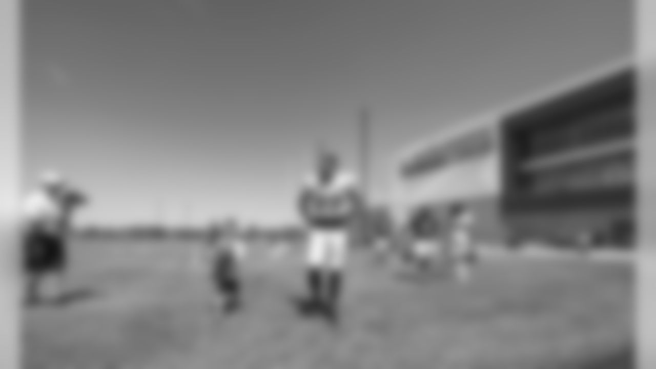 2019_0801_TrainingCamp_HelmetHike_0018