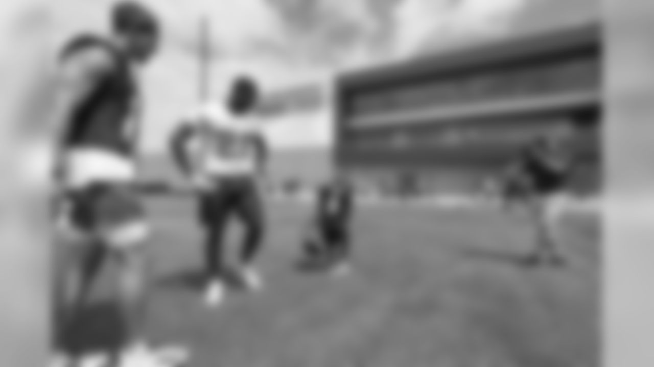 2019_0726_TrainingCamp_HelmetHike_0069