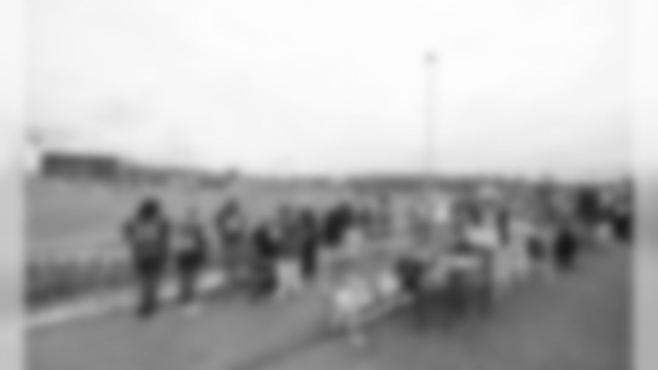 2019_0811_TrainingCamp_VikingsWomenTent_0013
