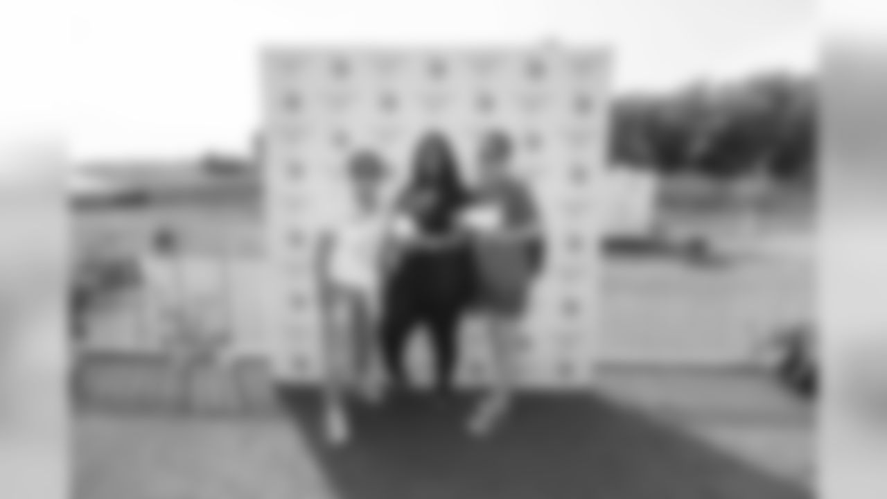 2018_0814_Event_VikingsWomenVIPTent_0042