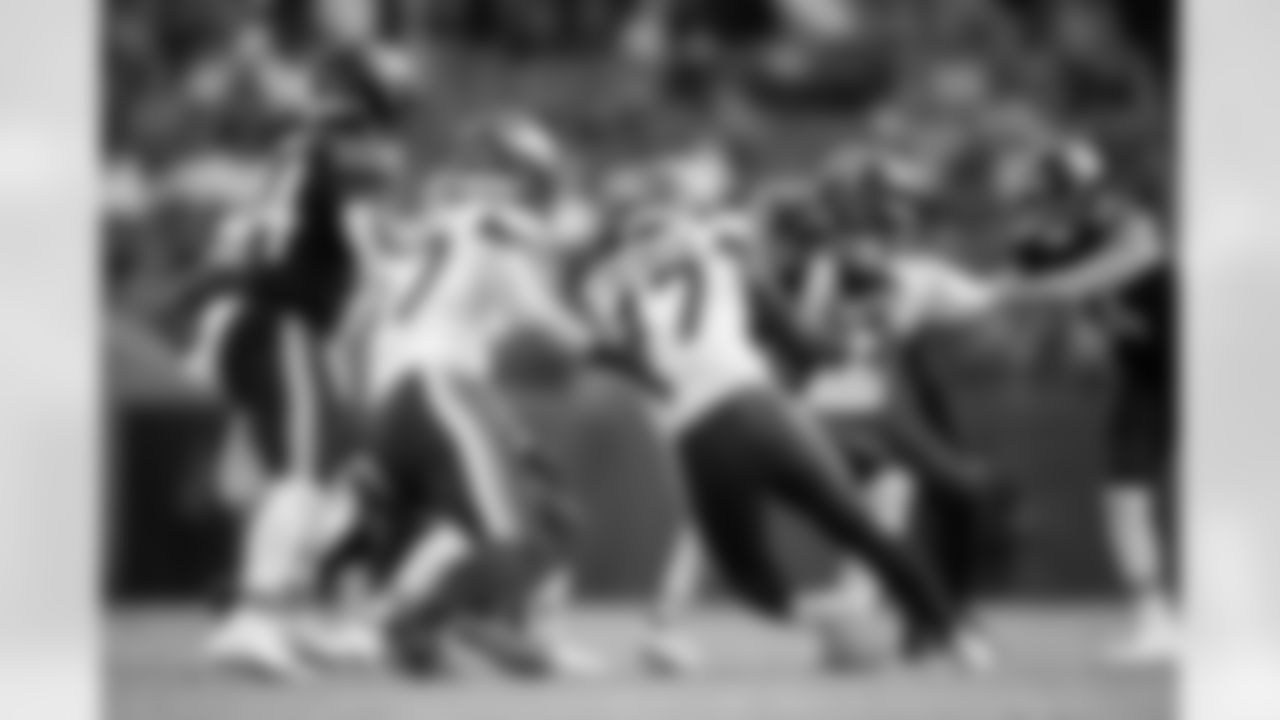 2023_0108_Vikings_Bears_REG18_0559