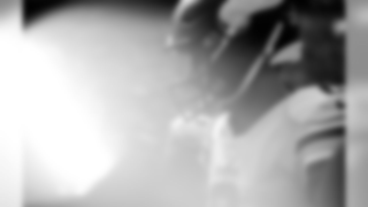 AK3_9063