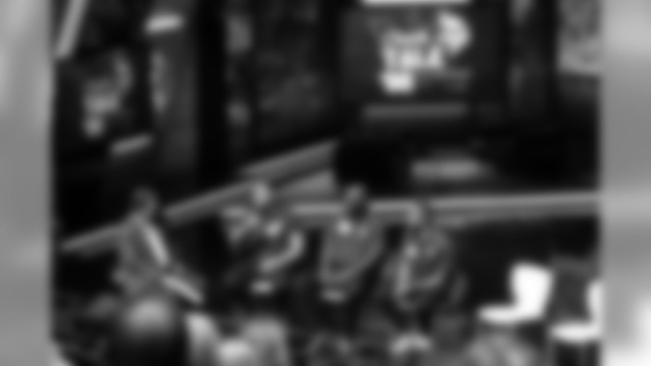 An image from September 8, 2018 of the 1998 Vikings Team Chalk Talk Reception at TCOPC in Eagan, Minnesota.