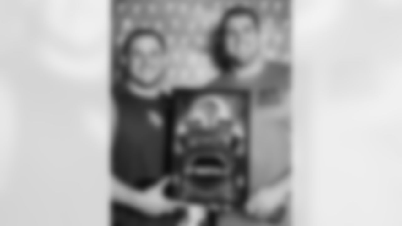 2022_1220_CM_HolidayCard_0018