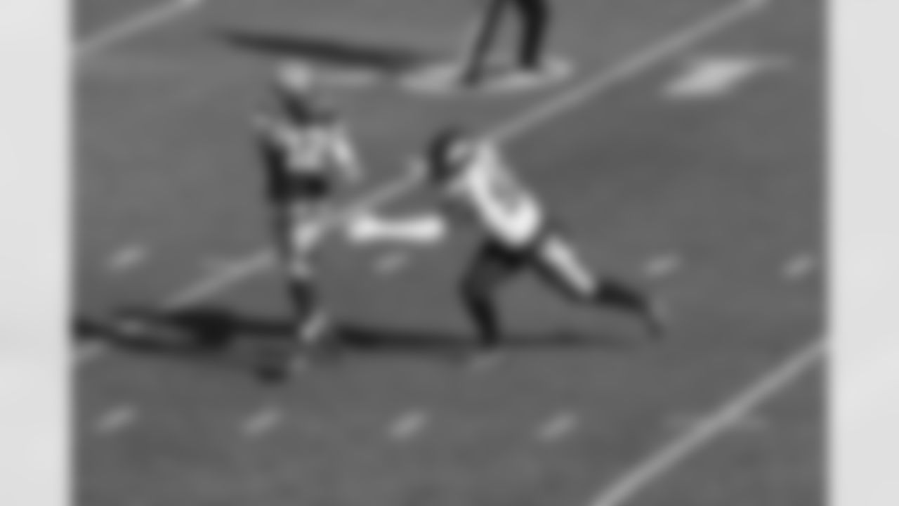 2020_1101_Packers_Away_0420