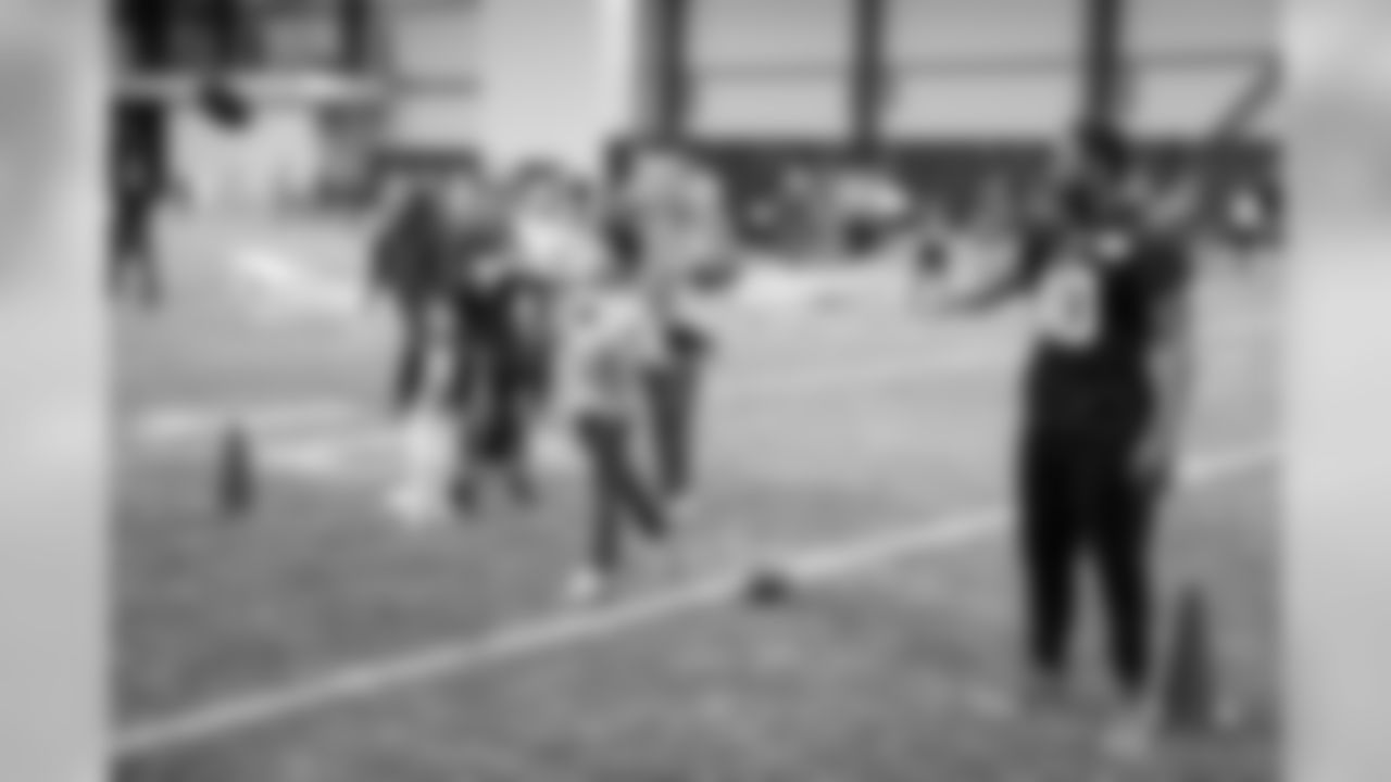 2018_1204_CR_AdoptionFunFest_0058