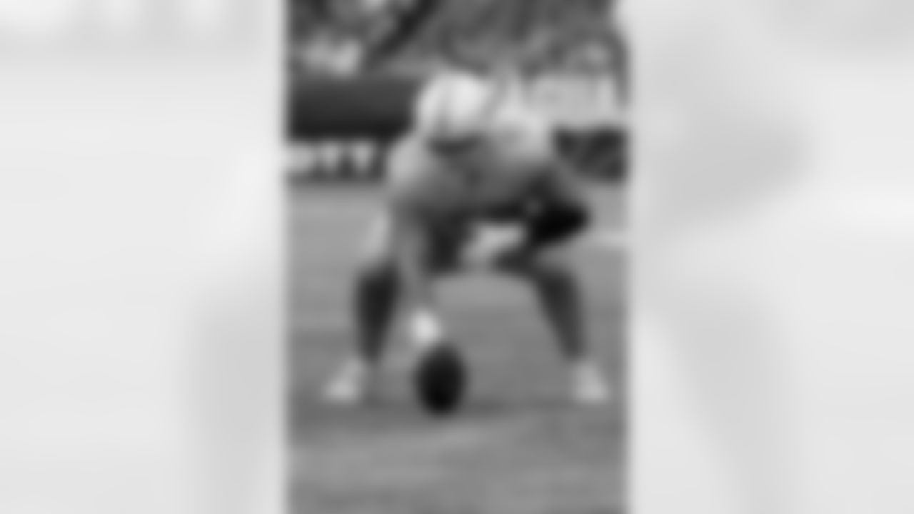 C Greg Mancz