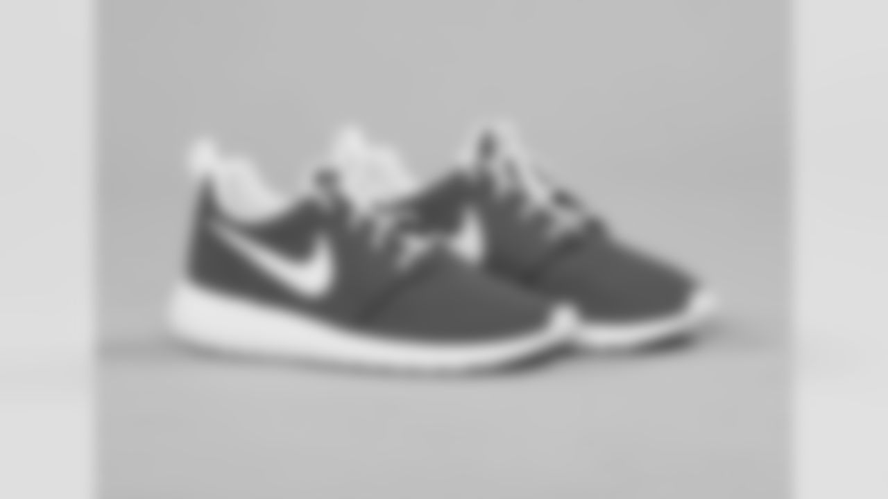2018_1011_CrucialCatchShoes_0015