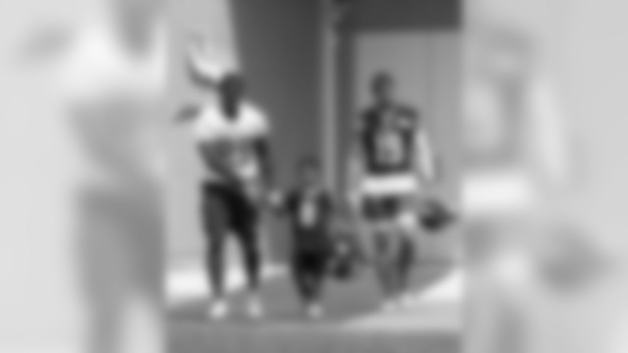 2019_0726_TrainingCamp_HelmetHike_0072