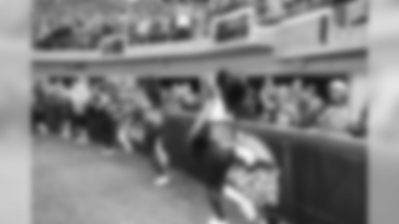 2018_0909_49ers_Cheer_0033