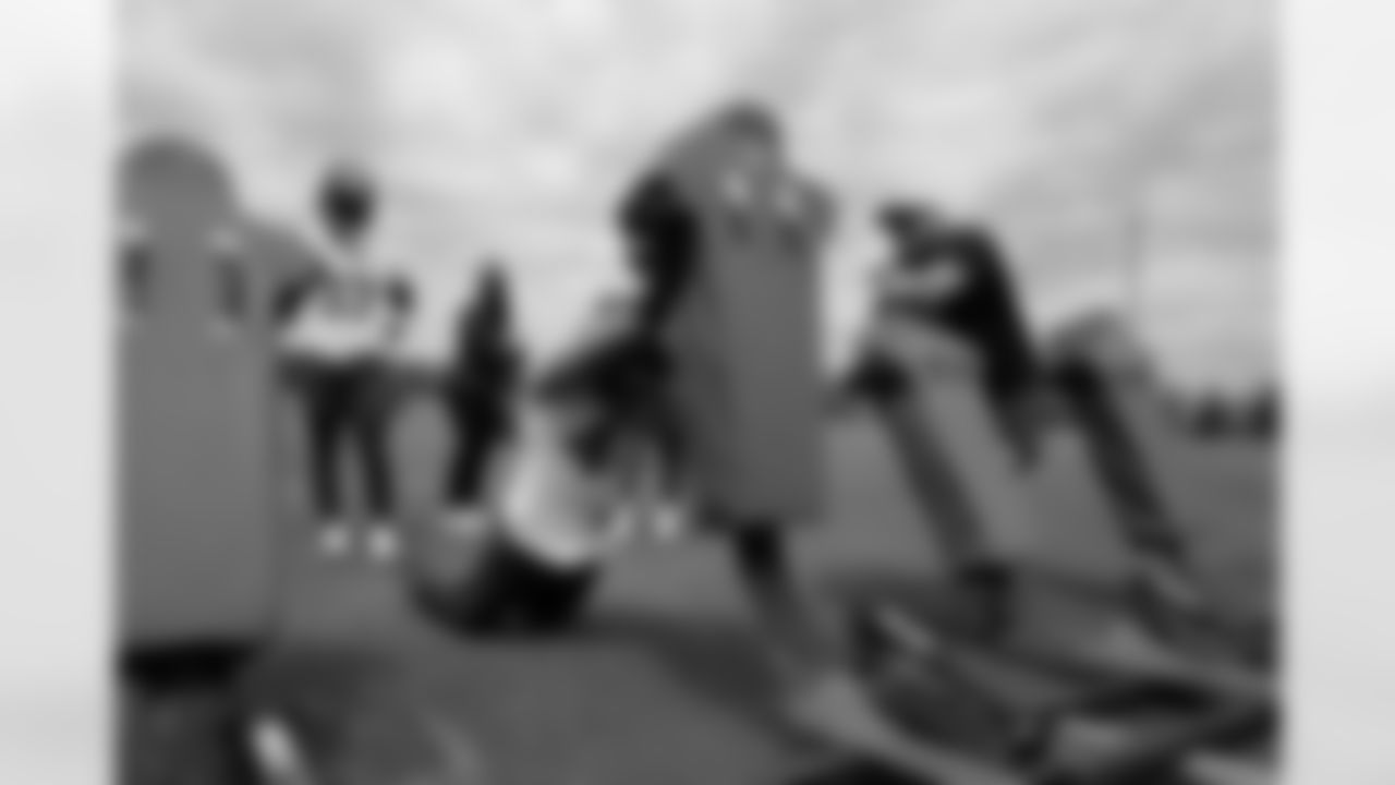 2022_0514_RookieMiniCampDay2_0018