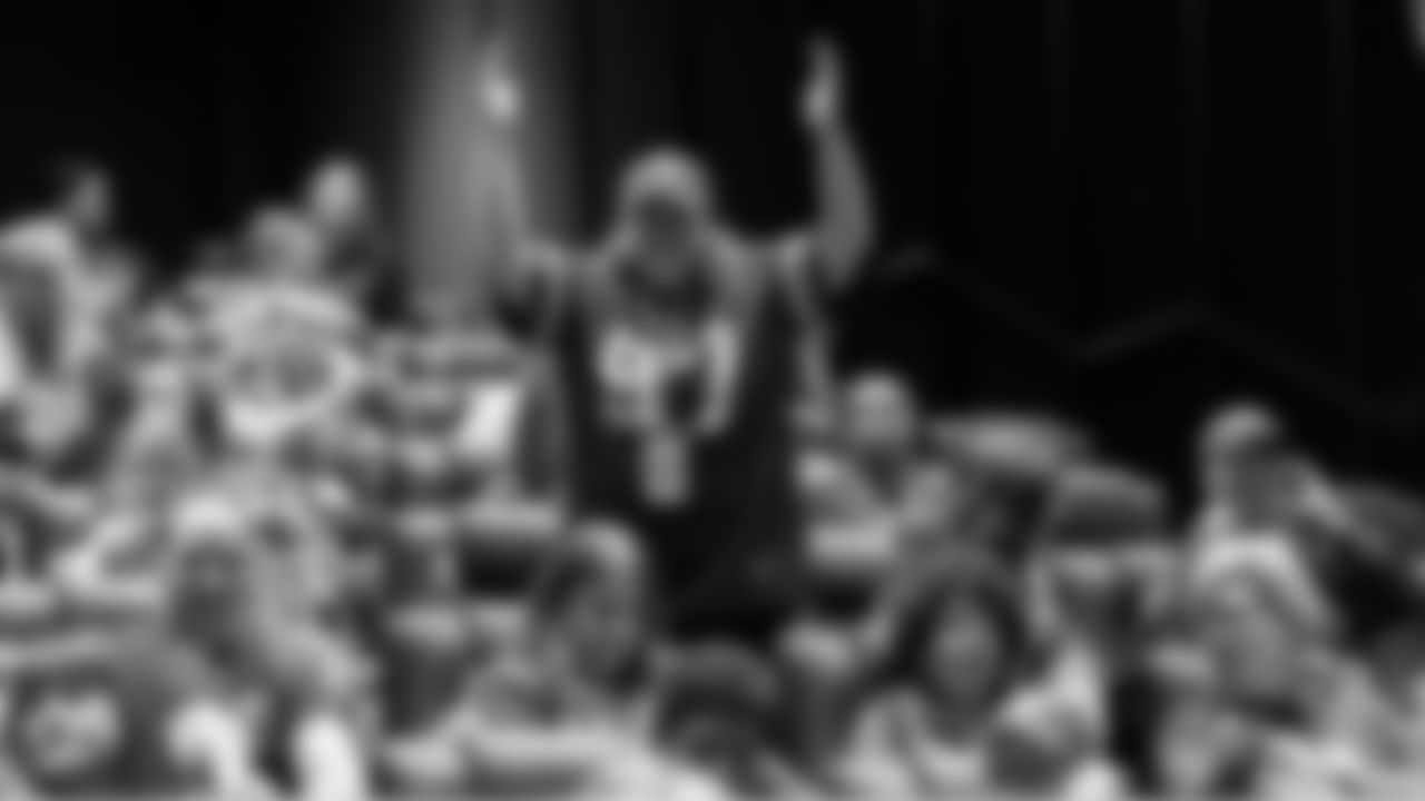 2019_0518_Event_WomensFootballCamp_0008