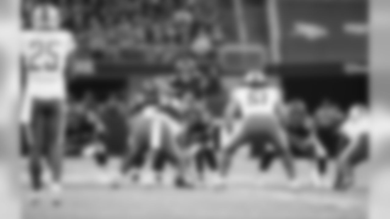 2019_1208_Lions_Home_1049