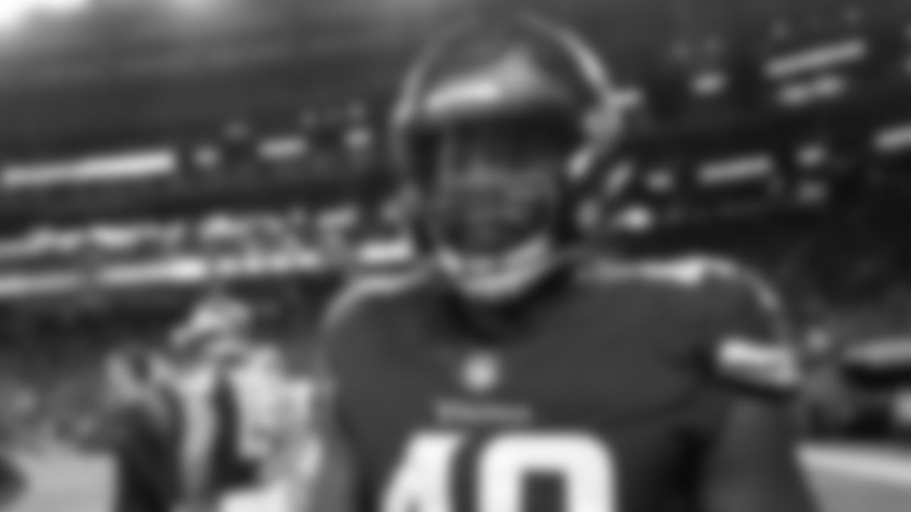 LB Kentrell Brothers