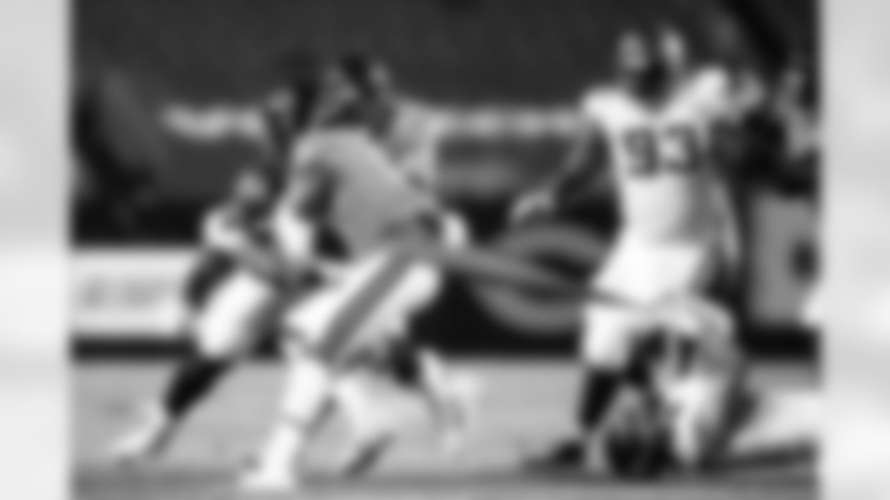 2020_1116_Bears_Away_TTL_0130