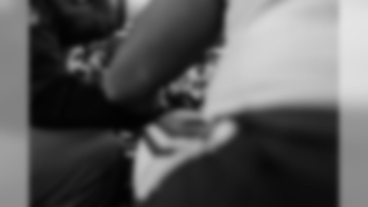 L1540324