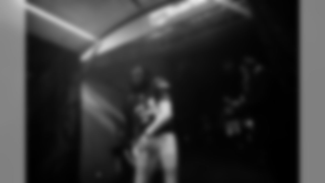 AK5D8804_1