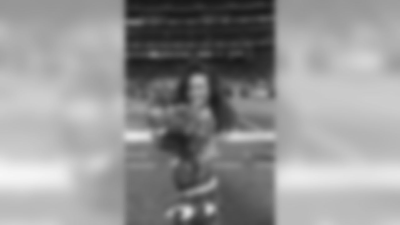 2018_0909_49ers_Cheer_0032