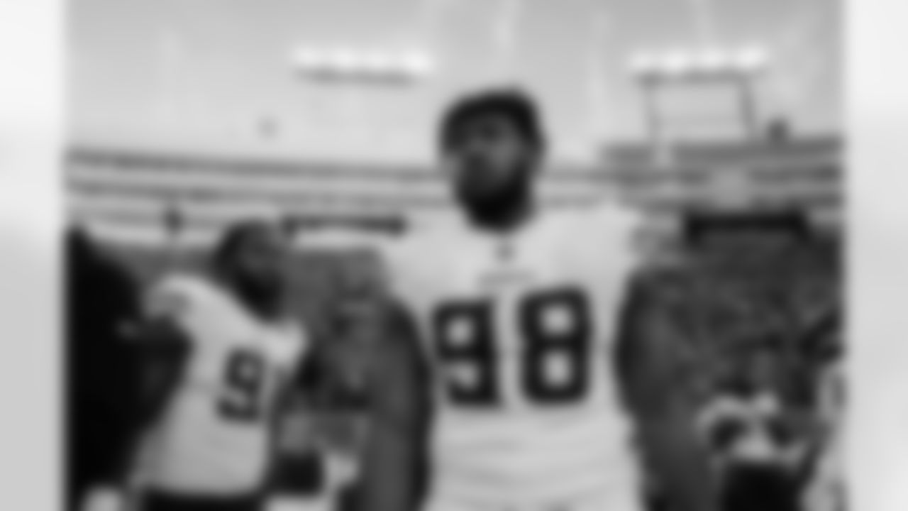 OLB D.J. Wonnum