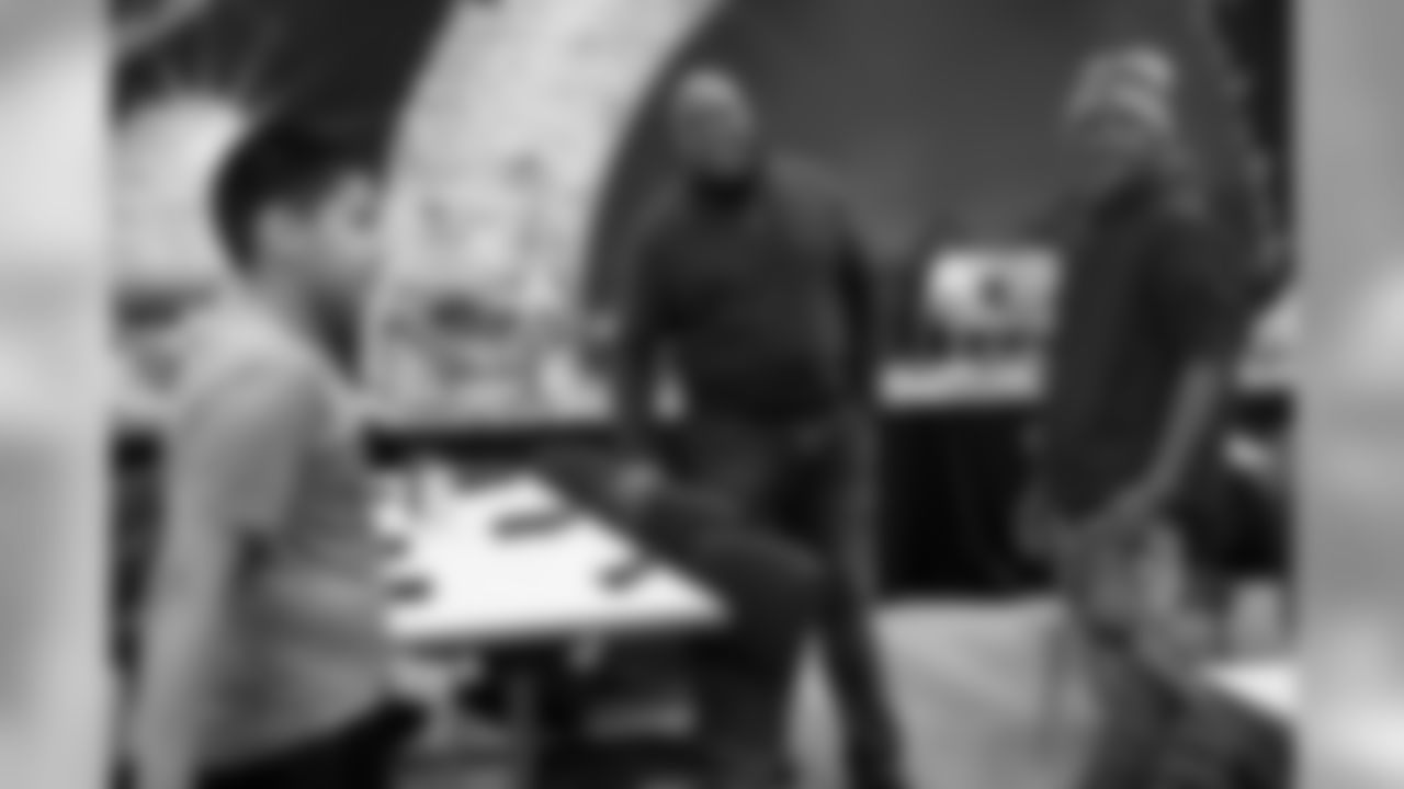 2018_1116_CommunityRelations_TheBirthdayClub_0002