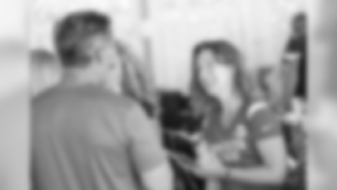 2018_0814_Event_VikingsWomenVIPTent_0026