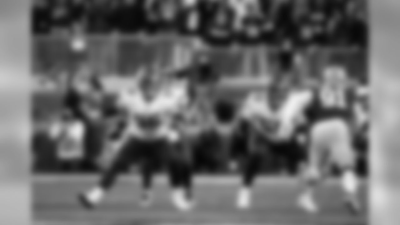 2020_0111_49ers_Away_Playoffs_DivisionalRound_TTL_0137