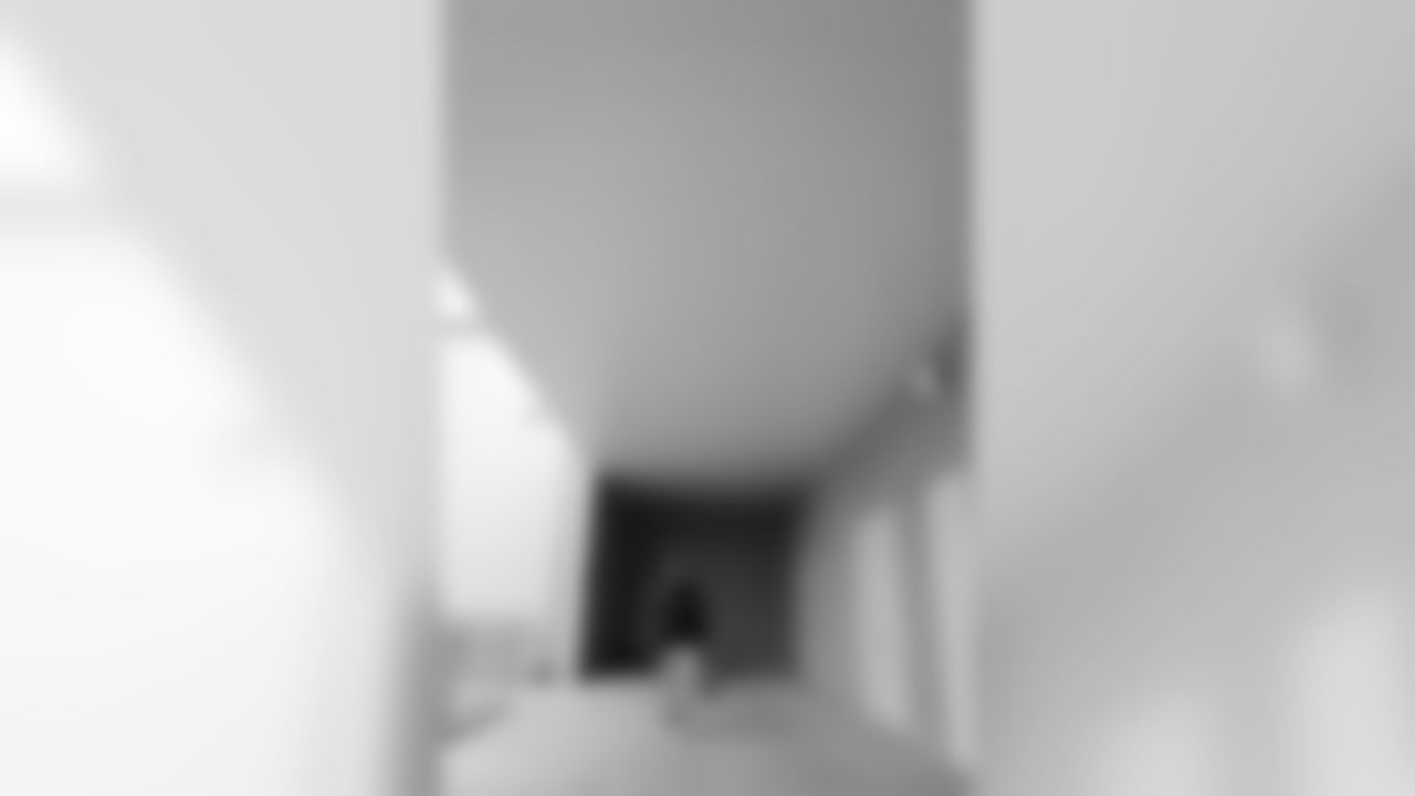 L1620588