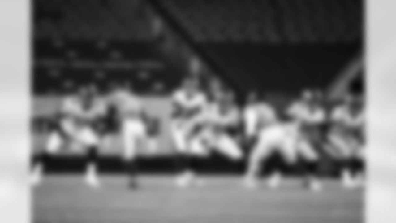 2020_1116_Bears_Away_TTL_0124