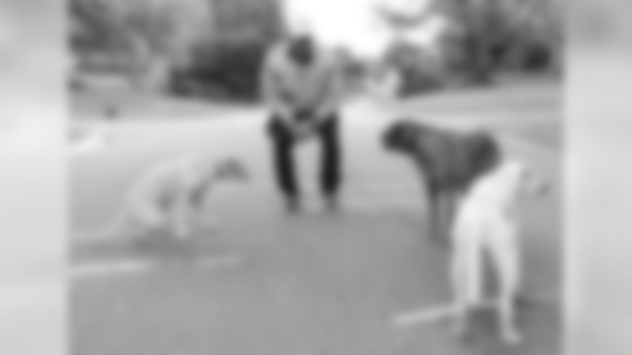 2019_0606_Photoshoot_PurplePups_0002