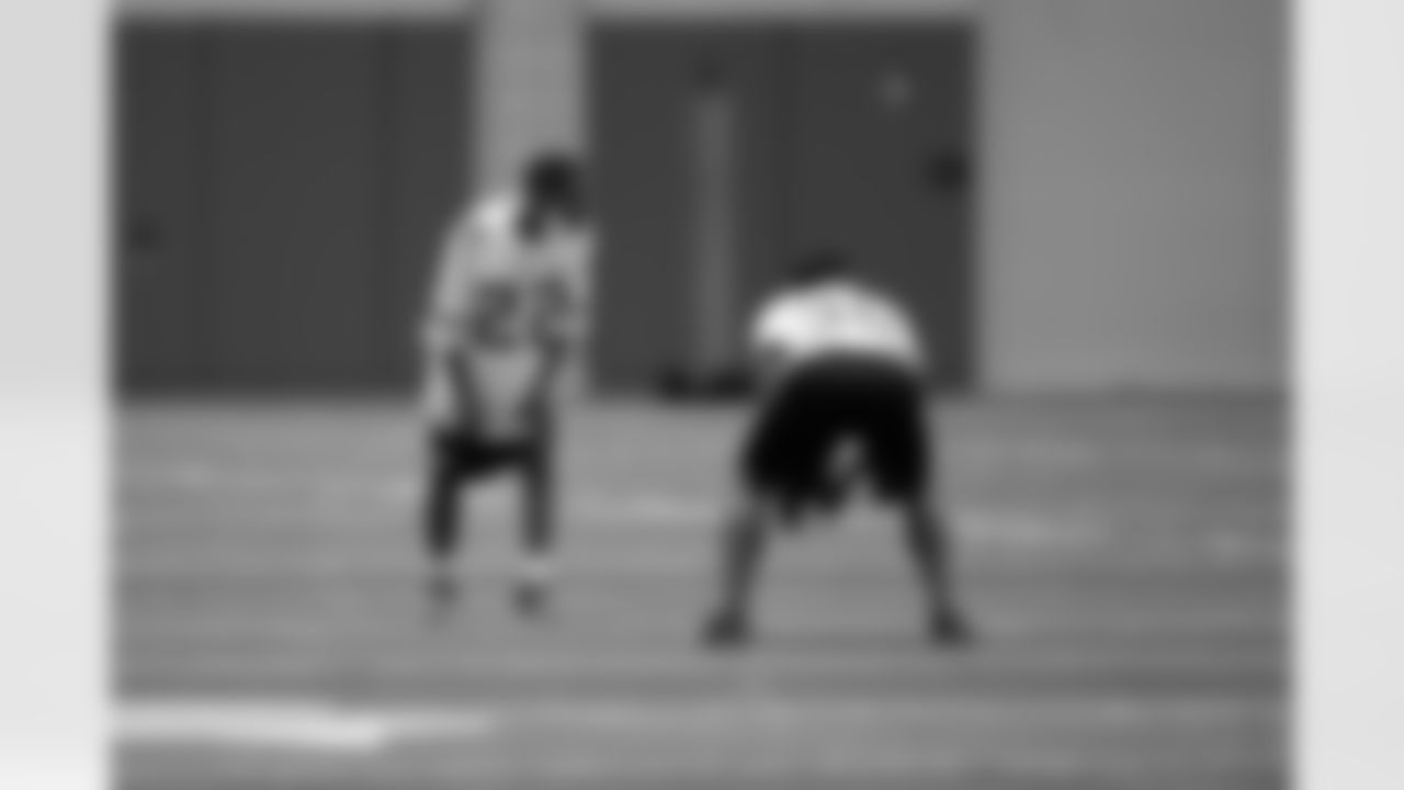 221015-SpecialOlympicsUnifiedFlag-LS0050