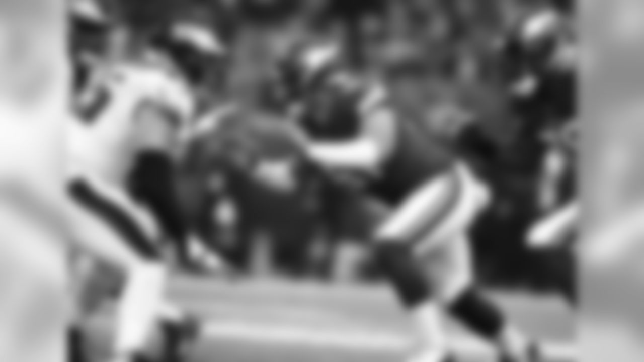2019_1013_Eagles_Home_1905