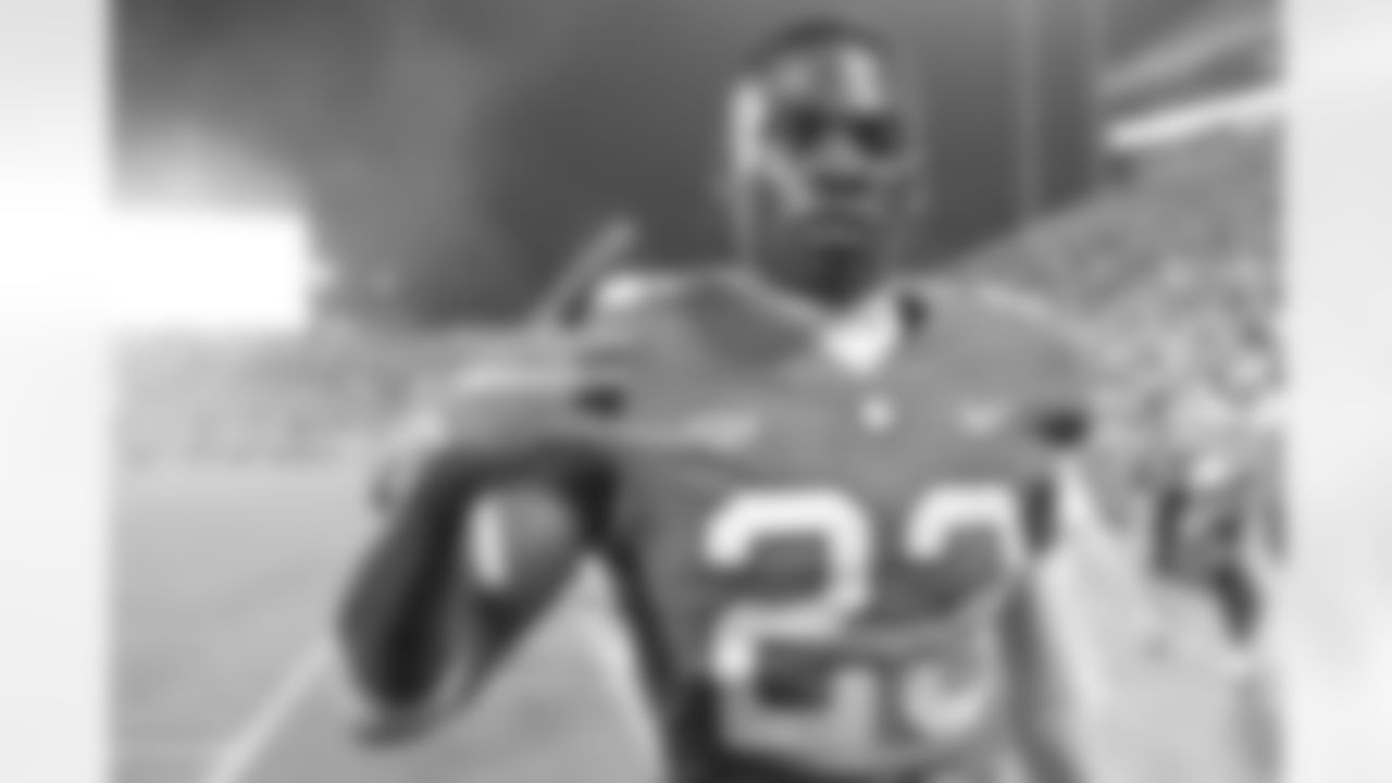 CB Andrew Booth Jr.