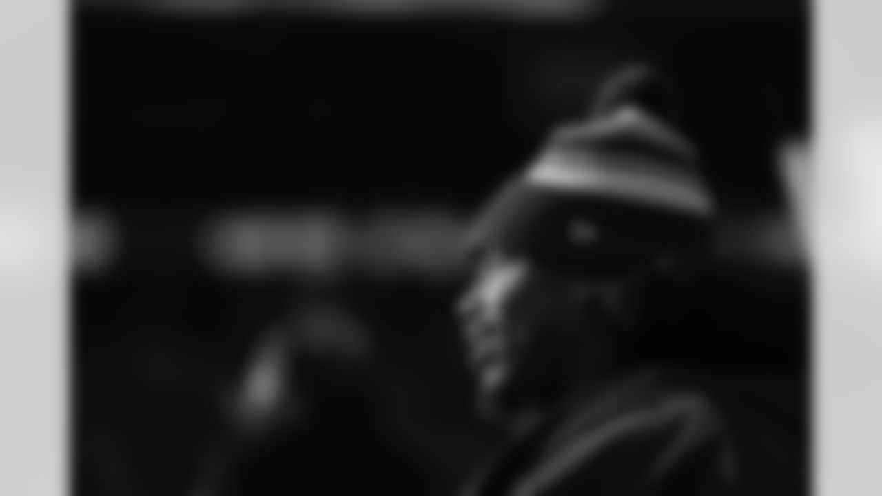 AK2_9694