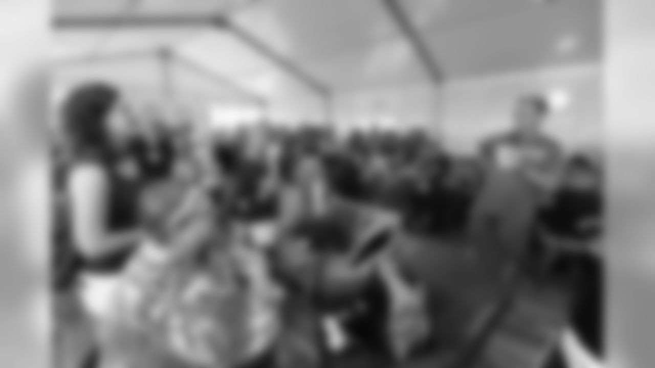 2018_0814_Event_VikingsWomenVIPTent_0023