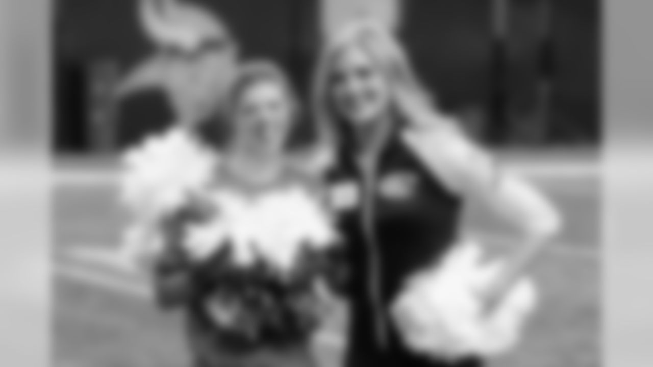 2018_1127_Cheer_SpecialStars_0014